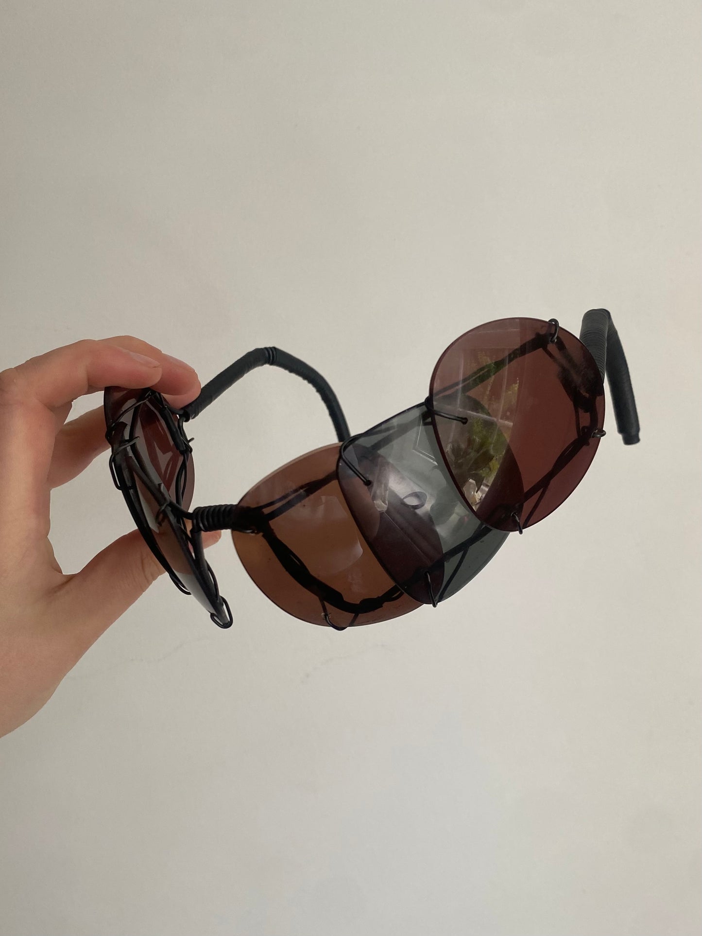 SIX LENS SUNGLASS